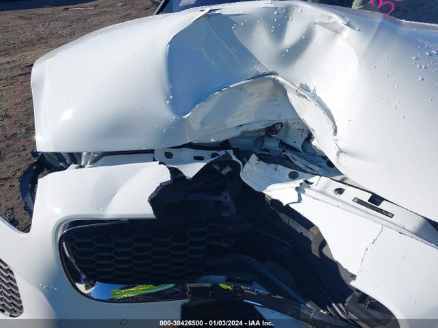 2020 JAGUAR E-PACE SADFK2FX0L1Z81728 Photo 9