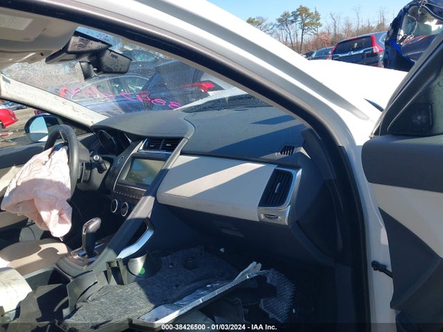 2020 JAGUAR E-PACE SADFK2FX0L1Z81728 Photo 4