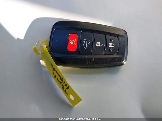 Toyota Highlander Xle 2022 5TDGZRBH5NS574352 Image 11
