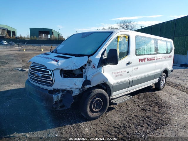 Ford Transit-350 Xlt 2017 1FBZX2ZMXHKB14063 Image 2