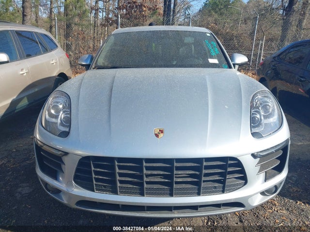 2018 PORSCHE MACAN WP1AA2A58JLB02796 Photo 5
