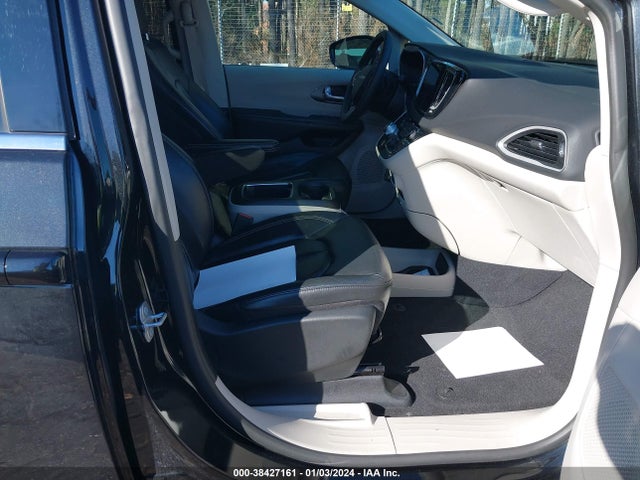Chrysler Pacifica Touring L 2022 2C4RC1BGXNR178610 Image 5