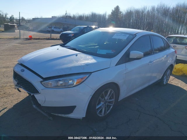 Ford FOCUS SE 2016 1FADP3F22GL308048 Image 2