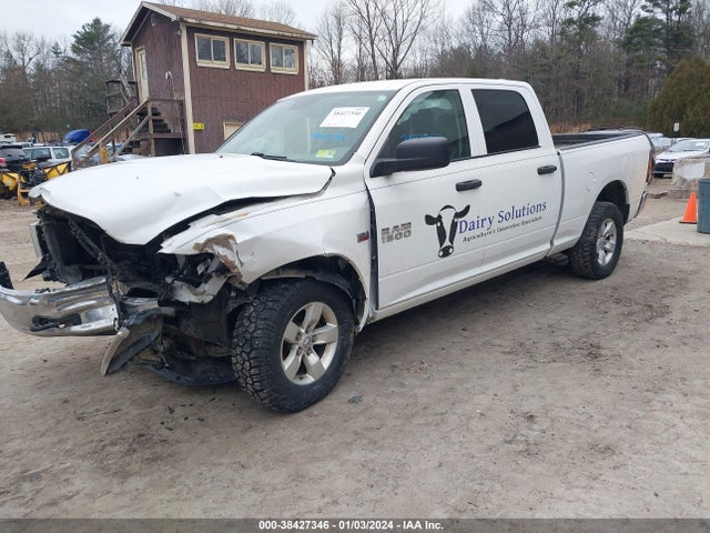 RAM 1500 Tradesman  4x4 6'4 Box 2018 1C6RR7ST6JS236467 Image 2