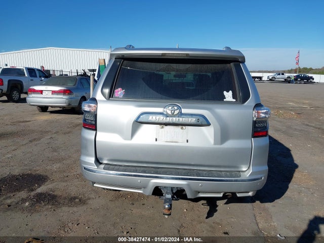 Toyota 4runner Limited 2017 JTEZU5JR6H5148461 Image 16
