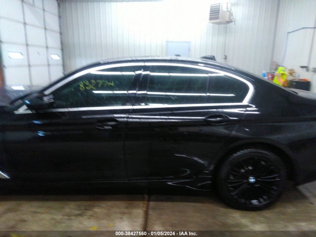 WBAJA7C5XKWW17646 BMW 530i Xdrive