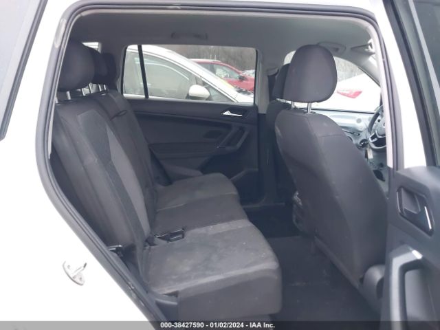 2018 VOLKSWAGEN TIGUAN 3VV0B7AX0JM074467 Photo 7