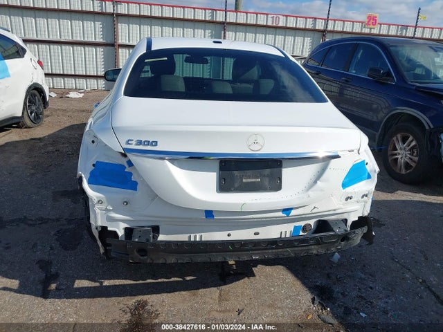Aukcja sprzedaży 2018 Mercedes-benz C 300, vin: 55SWF4JB1JU240529, numer aukcji: 38427616