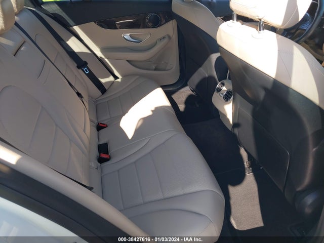 Aukcja sprzedaży 2018 Mercedes-benz C 300, vin: 55SWF4JB1JU240529, numer aukcji: 38427616