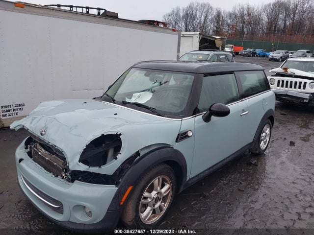 2013 MINI CLUBMAN WMWZF3C58DT490090 Photo 1