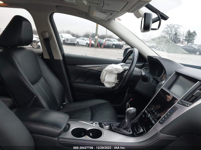 2015 Infiniti Q50 Premium მანქანა იყიდება აუქციონზე, vin: JN1BV7AR1FM402386, აუქციონის ნომერი: 38427706