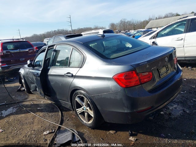 WBA3B3C53FF547752 BMW 328i Xdrive