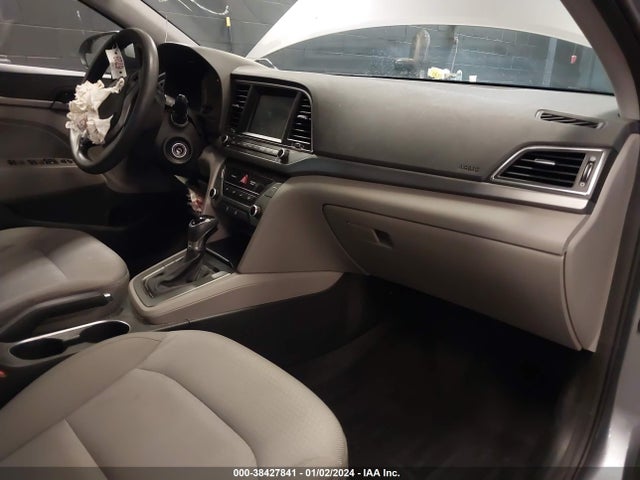 2017 HYUNDAI ELANTRA SE VIN: 5NPD84LF7HH103514