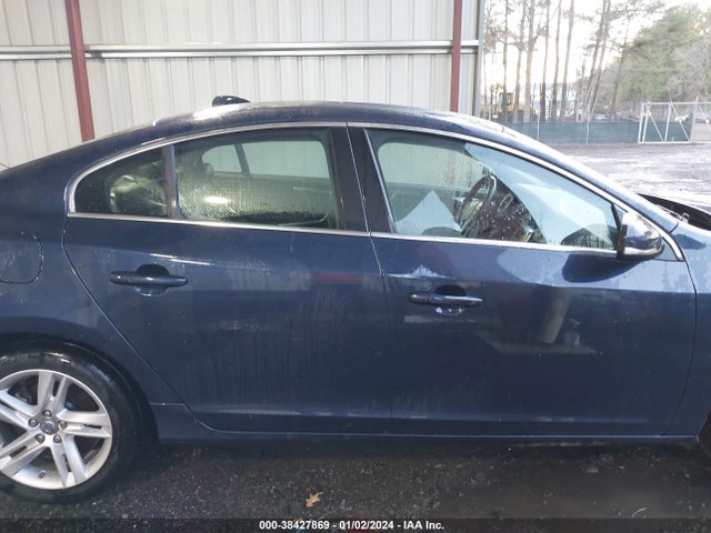 2015 VOLVO S60 T5 PREMIER VIN: YV140MFB4F1305919