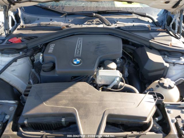 WBA8E5G53GNU19943 BMW 320i Xdrive
