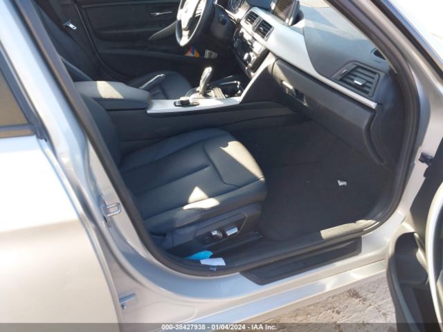 WBA8E5G53GNU19943 BMW 320i Xdrive