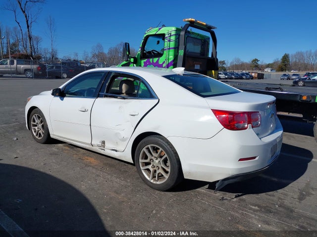 Chevrolet MALIBU 1LT 2015 1G11C5SL8FF258054 Image 3