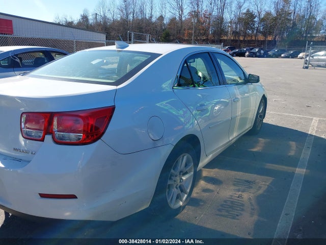 Chevrolet MALIBU 1LT 2015 1G11C5SL8FF258054 Image 4