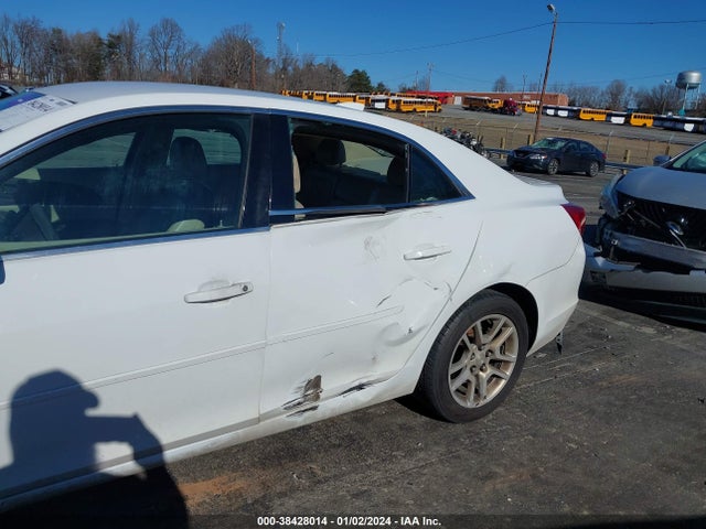 Chevrolet MALIBU 1LT 2015 1G11C5SL8FF258054 Image 6