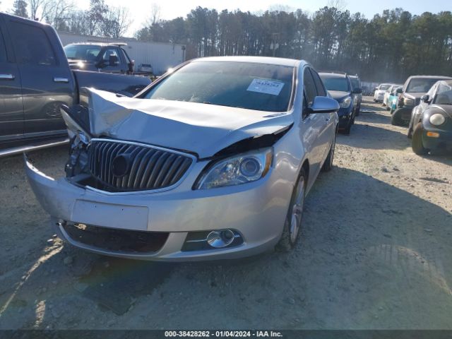 1G4PR5SK8F4206552 Buick Verano Convenience Group