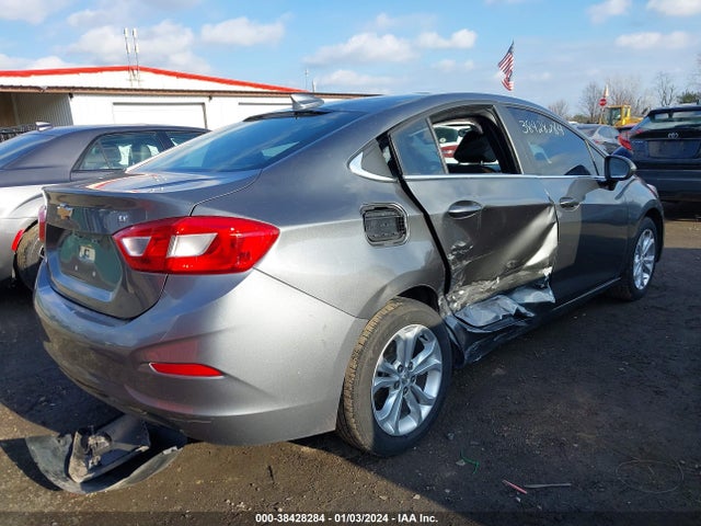Chevrolet CRUZE LT 2019 1G1BE5SM6K7118158 Image 4