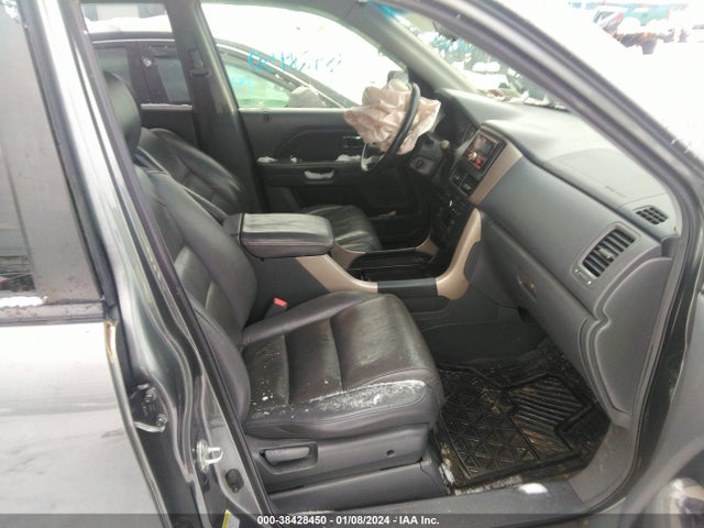 2007 HONDA PILOT EX-L VIN: 5FNYF28517B033274