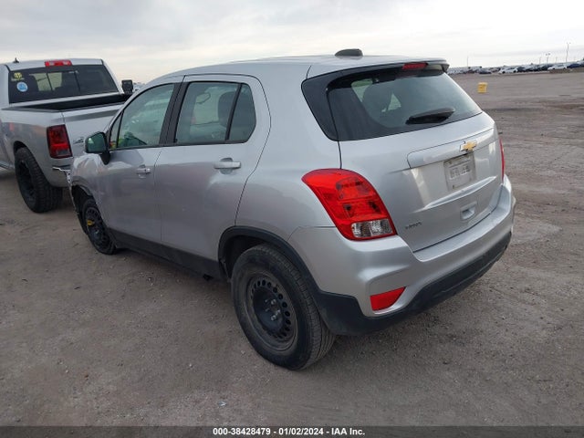 Chevrolet TRAX LS 2017 KL7CJKSB8HB147880 Image 3