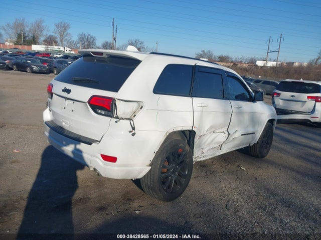 2017 JEEP GRAND CHEROKEE ALTITUDE 4X4 VIN: 1C4RJFAG9HC924787