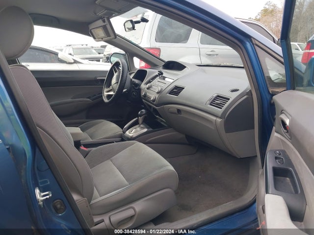 2011 HONDA CIVIC LX VIN: 19XFA1F50BE031050