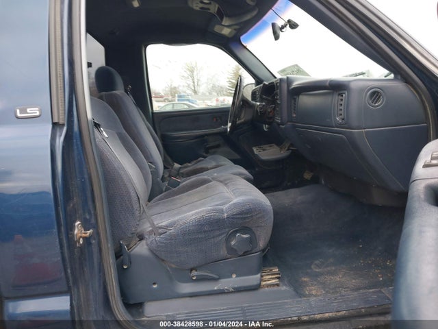 1999 CHEVROLET SILVERADO 1500 LS VIN: 1GCEK14T3XE101640