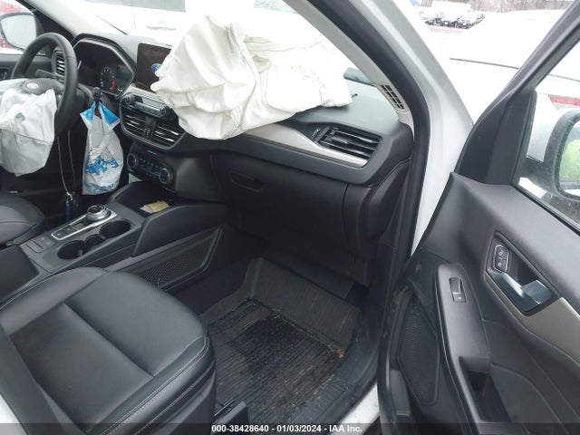 Ford ESCAPE SEL 2022 1FMCU9H6XNUB61644 Image 5
