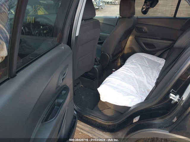 Chevrolet TRAX LS 2019 3GNCJKSB0KL281587 Image 8