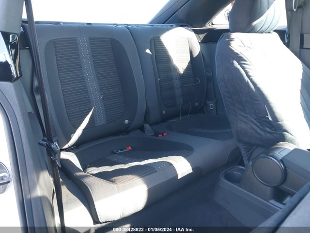 2013 VOLKSWAGEN BEETLE 2.0T TURBO VIN: 3VWVA7AT7DM616198