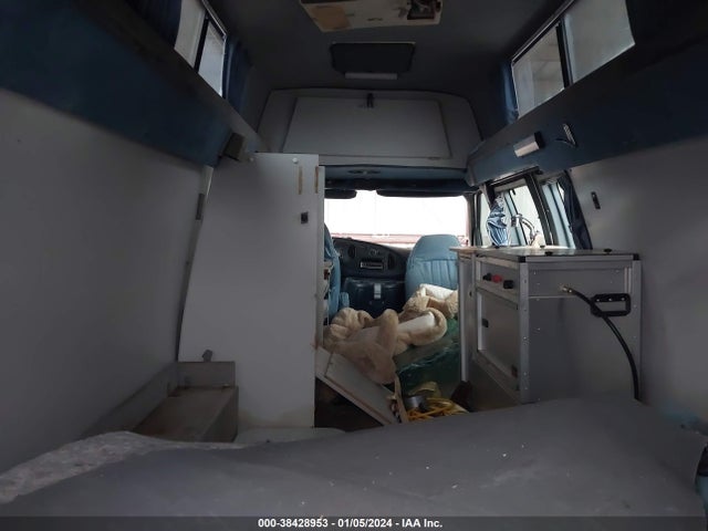 1999 FORD E-350 SUPER DUTY COMMERCIAL/RECREATIONAL VIN: 1FDSS34F5XHA20223