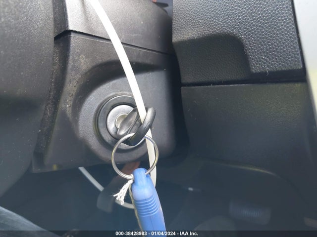 2010 FORD FOCUS SE VIN: 1FAHP3FN7AW285965