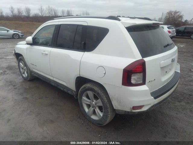 2016 JEEP COMPASS LATITUDE VIN: 1C4NJDEB3GD674487