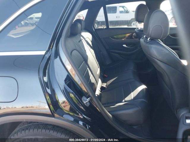 WDC0G4JB2KV118635 Mercedes-Benz GLC 300