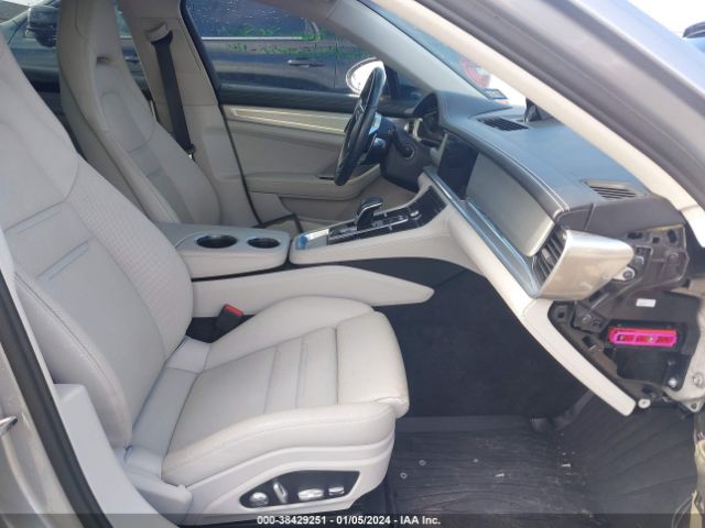 2018 PORSCHE PANAMERA SPORT TURISMO WP0CA2A77JL181048 Photo 4