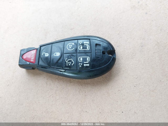 38429282 :رقم المزاد ، 2C4RDGCG1JR191609 vin ، 2018 Dodge Grand Caravan Sxt مزاد بيع