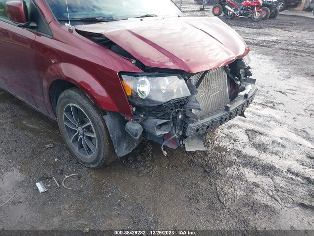 38429282 :رقم المزاد ، 2C4RDGCG1JR191609 vin ، 2018 Dodge Grand Caravan Sxt مزاد بيع