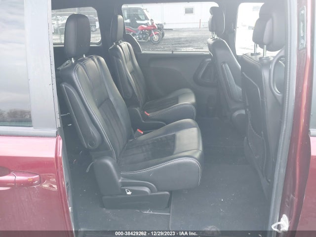 38429282 :رقم المزاد ، 2C4RDGCG1JR191609 vin ، 2018 Dodge Grand Caravan Sxt مزاد بيع