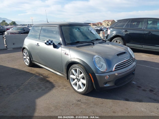 2005 MINI COOPER S WMWRE33565TG96015 Photo 0