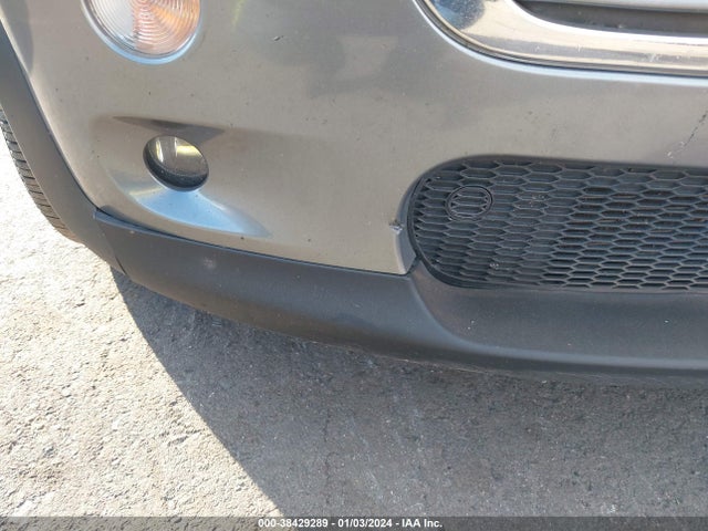 2005 MINI COOPER S WMWRE33565TG96015 Photo 5