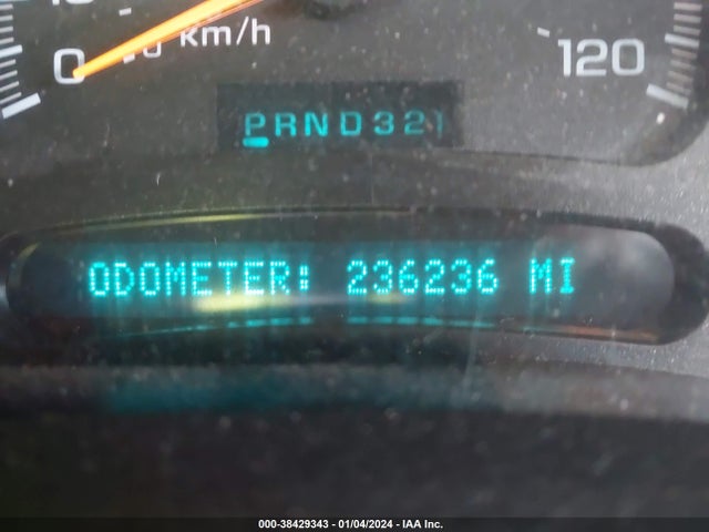2005 CHEVROLET SILVERADO 1500 LS VIN: 2GCEC19V151249677