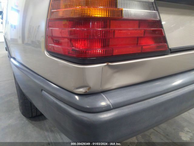 1989 MERCEDES-BENZ 260 WDBEA26D0KA898300 Photo 5