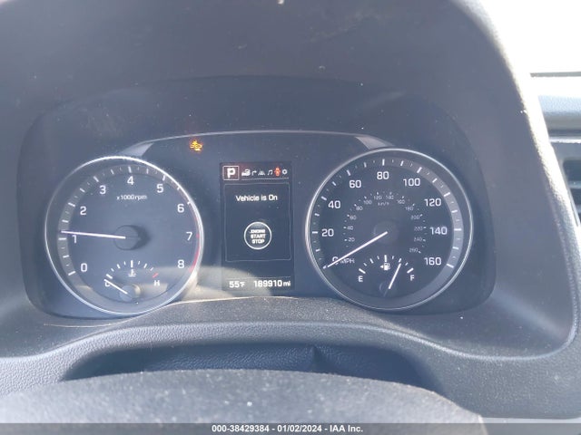 Hyundai Elantra Limited 2017 5NPD84LF7HH012016 Image 7