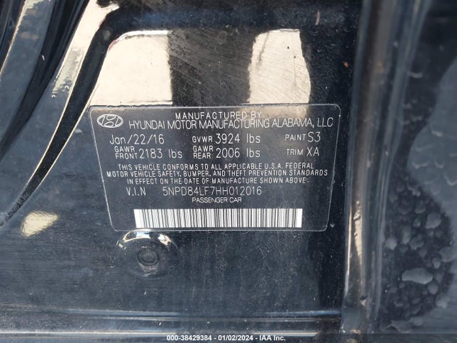 Hyundai Elantra Limited 2017 5NPD84LF7HH012016 Image 9