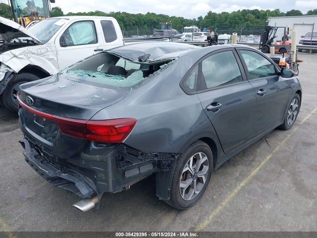 KIA Forte Lxs 2019 3KPF24AD5KE110632 Image 4