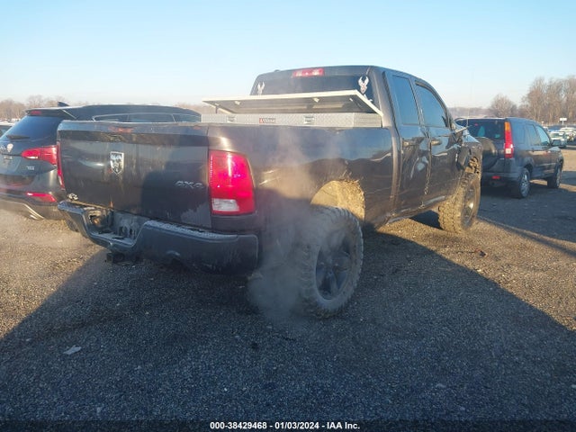 RAM 1500 Express Quad Cab 4x4 6'4 Box 2017 1C6RR7FT6HS767933 Image 4