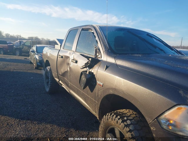RAM 1500 Express Quad Cab 4x4 6'4 Box 2017 1C6RR7FT6HS767933 Image 6